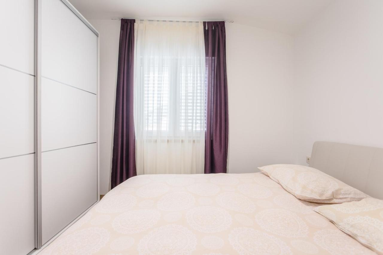 Apartments Kadenca Omiš Exterior foto
